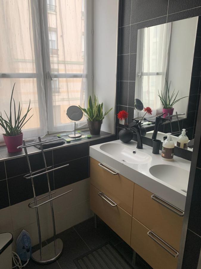 Lyon City Home'S Bed & Breakfast Villeurbanne Esterno foto