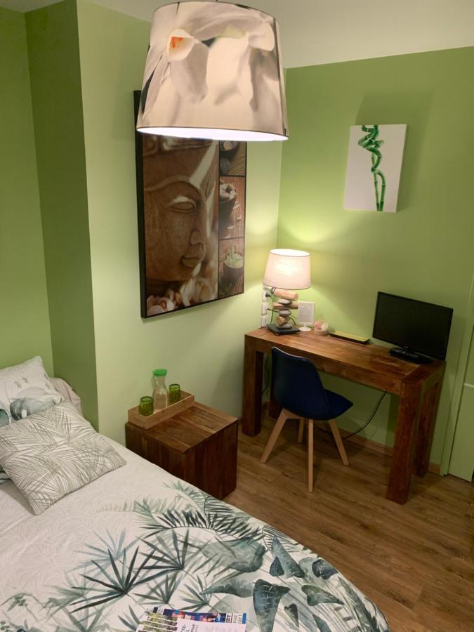 Lyon City Home'S Bed & Breakfast Villeurbanne Esterno foto