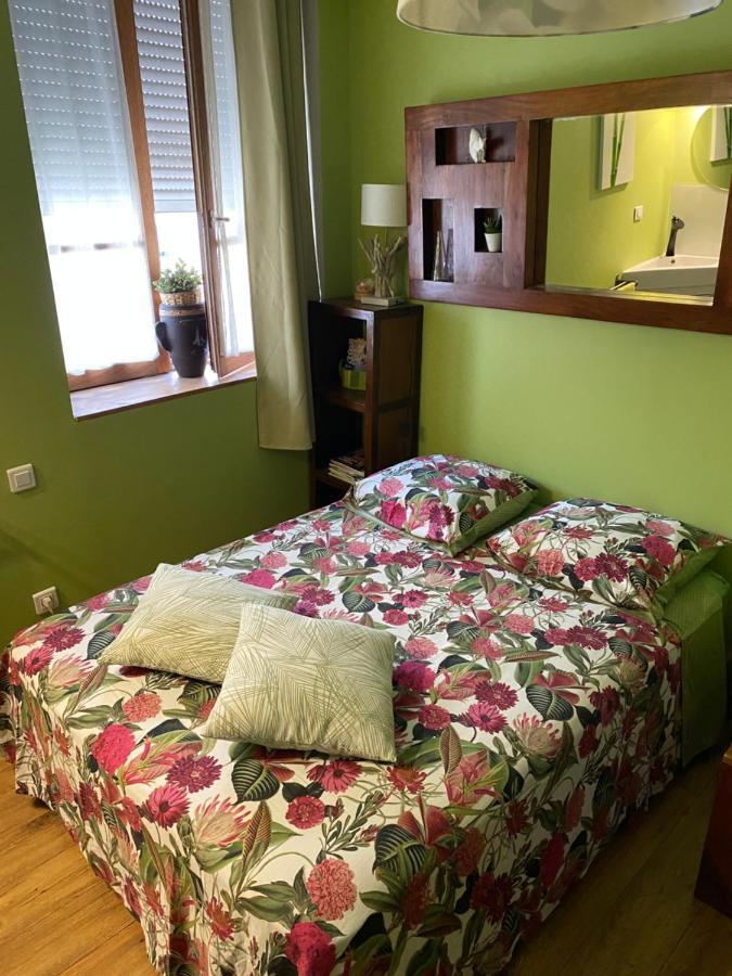 Lyon City Home'S Bed & Breakfast Villeurbanne Esterno foto